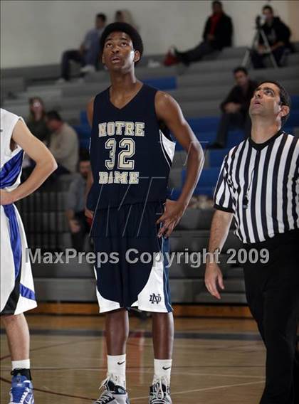 Thumbnail 3 in Notre Dame vs. Burbank (Burbank Tip-Off Classic) photogallery.