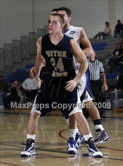 Thumbnail 3 in Notre Dame vs. Burbank (Burbank Tip-Off Classic) photogallery.