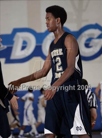 Thumbnail 2 in Notre Dame vs. Burbank (Burbank Tip-Off Classic) photogallery.