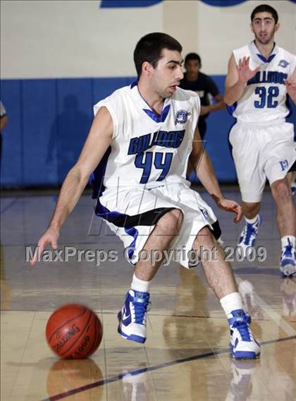 Thumbnail 2 in Notre Dame vs. Burbank (Burbank Tip-Off Classic) photogallery.