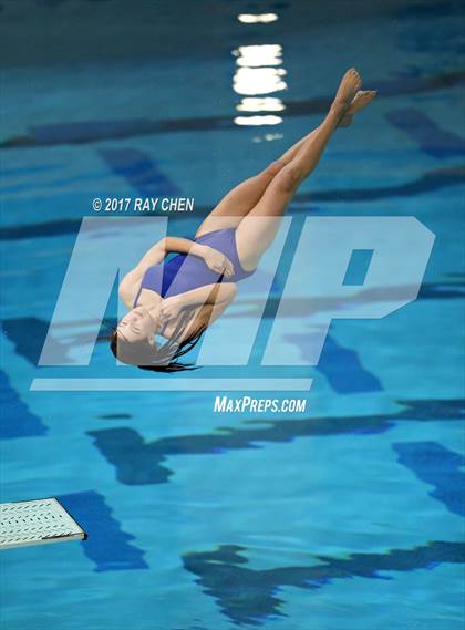 Thumbnail 3 in Coaches Invitational photogallery.