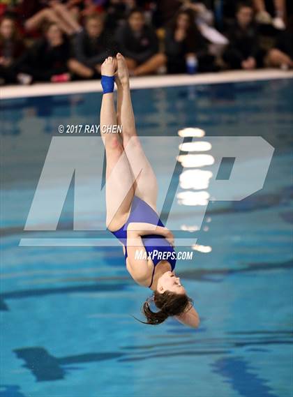 Thumbnail 3 in Coaches Invitational photogallery.