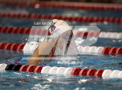 Thumbnail 2 in Coaches Invitational photogallery.