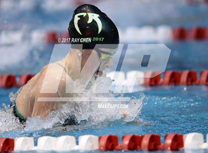 Thumbnail 2 in Coaches Invitational photogallery.