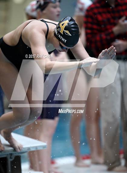 Thumbnail 2 in Coaches Invitational photogallery.