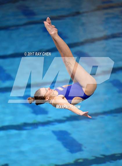 Thumbnail 3 in Coaches Invitational photogallery.