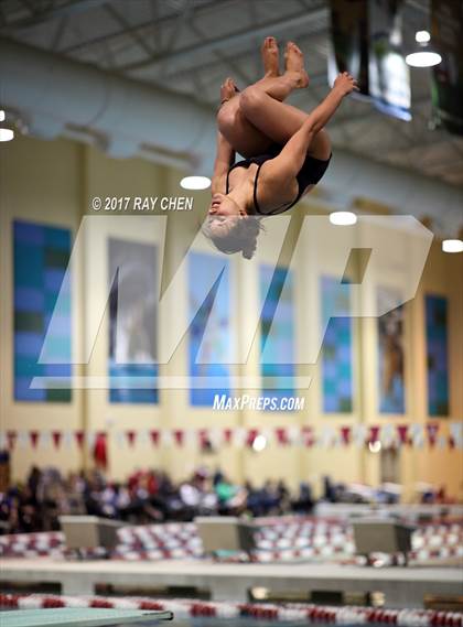 Thumbnail 2 in Coaches Invitational photogallery.