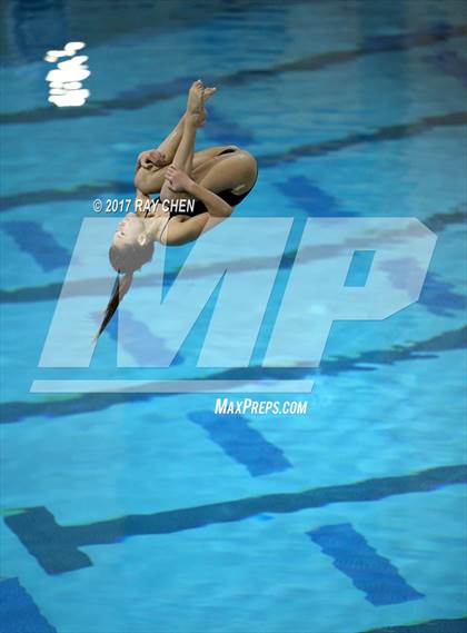 Thumbnail 2 in Coaches Invitational photogallery.