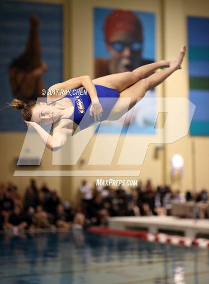 Thumbnail 2 in Coaches Invitational photogallery.