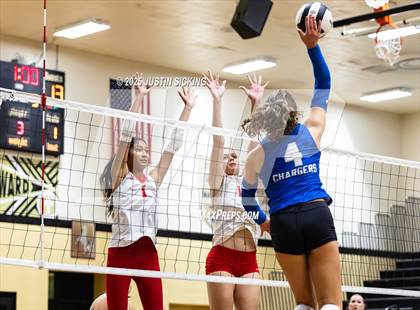 Thumbnail 2 in Crown Point vs. Carroll (IHSAA 4A Semifinal) photogallery.