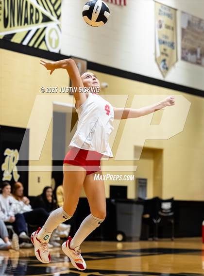 Thumbnail 3 in Crown Point vs. Carroll (IHSAA 4A Semifinal) photogallery.