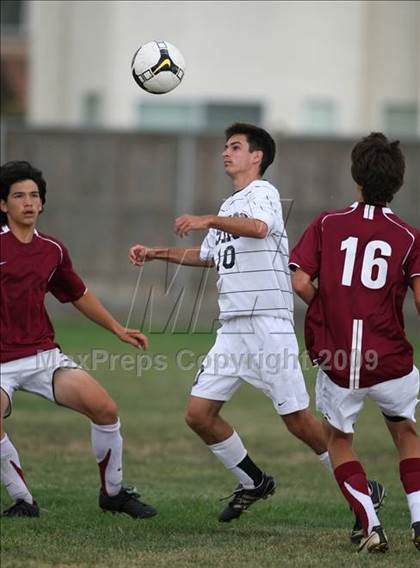 Thumbnail 2 in McClatchy vs. Sheldon photogallery.