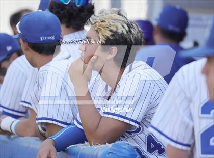 Thumbnail 1 in Carlsbad vs. Eastlake (CIF SDS D1 Semifinal) photogallery.