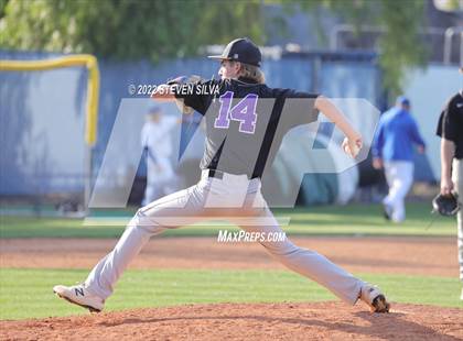 Thumbnail 2 in Carlsbad vs. Eastlake (CIF SDS D1 Semifinal) photogallery.