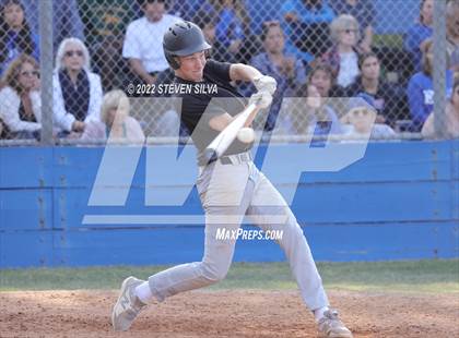 Thumbnail 3 in Carlsbad vs. Eastlake (CIF SDS D1 Semifinal) photogallery.