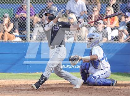 Thumbnail 2 in Carlsbad vs. Eastlake (CIF SDS D1 Semifinal) photogallery.