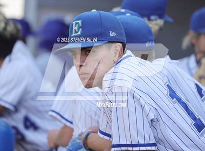 Thumbnail 2 in Carlsbad vs. Eastlake (CIF SDS D1 Semifinal) photogallery.