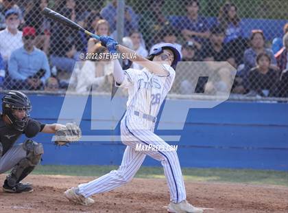 Thumbnail 3 in Carlsbad vs. Eastlake (CIF SDS D1 Semifinal) photogallery.
