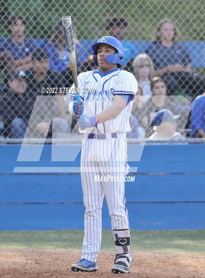 Thumbnail 3 in Carlsbad vs. Eastlake (CIF SDS D1 Semifinal) photogallery.