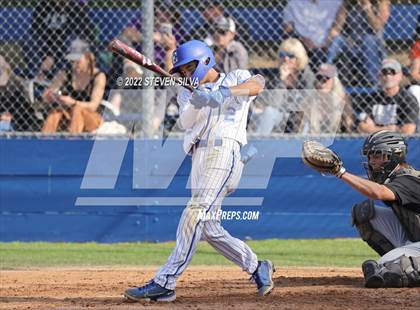 Thumbnail 2 in Carlsbad vs. Eastlake (CIF SDS D1 Semifinal) photogallery.