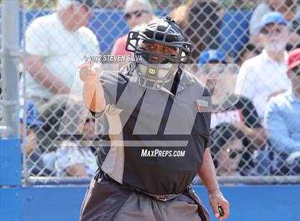 Thumbnail 2 in Carlsbad vs. Eastlake (CIF SDS D1 Semifinal) photogallery.
