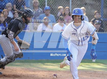 Thumbnail 3 in Carlsbad vs. Eastlake (CIF SDS D1 Semifinal) photogallery.
