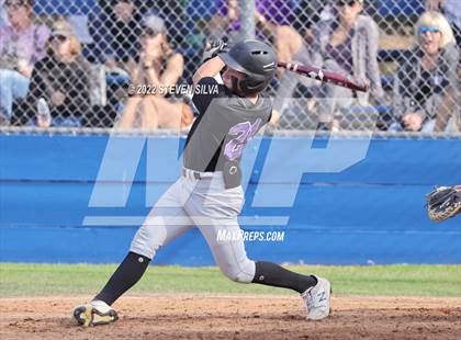 Thumbnail 2 in Carlsbad vs. Eastlake (CIF SDS D1 Semifinal) photogallery.