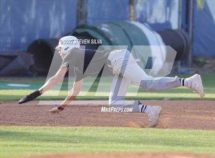 Thumbnail 3 in Carlsbad vs. Eastlake (CIF SDS D1 Semifinal) photogallery.