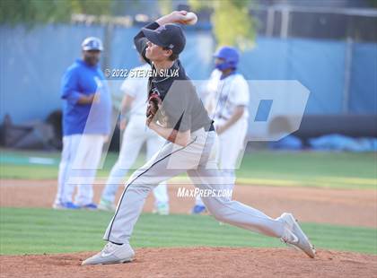 Thumbnail 2 in Carlsbad vs. Eastlake (CIF SDS D1 Semifinal) photogallery.