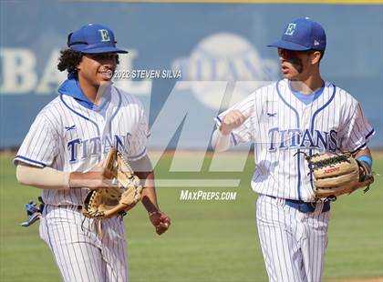 Thumbnail 2 in Carlsbad vs. Eastlake (CIF SDS D1 Semifinal) photogallery.