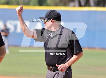 Thumbnail 2 in Carlsbad vs. Eastlake (CIF SDS D1 Semifinal) photogallery.