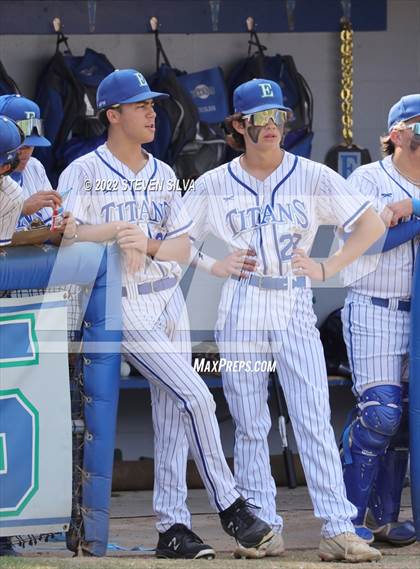 Thumbnail 2 in Carlsbad vs. Eastlake (CIF SDS D1 Semifinal) photogallery.