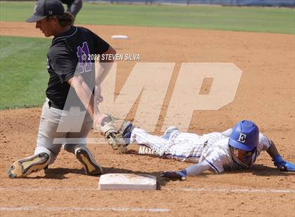 Thumbnail 1 in Carlsbad vs. Eastlake (CIF SDS D1 Semifinal) photogallery.