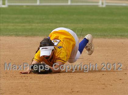 Thumbnail 1 in Charter Oak @ Chino Hills photogallery.