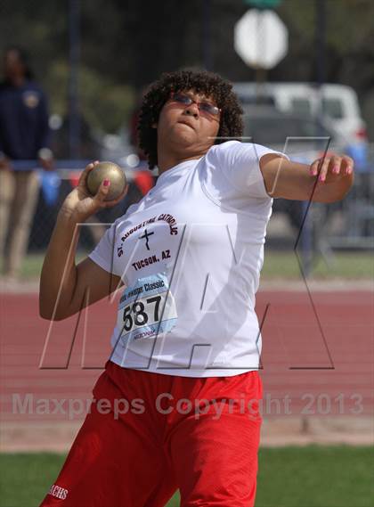 Thumbnail 3 in Willie Williams Classic photogallery.