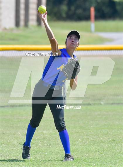 Thumbnail 1 in Newkirk @ Caney Valley photogallery.