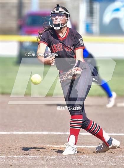 Thumbnail 1 in Newkirk @ Caney Valley photogallery.