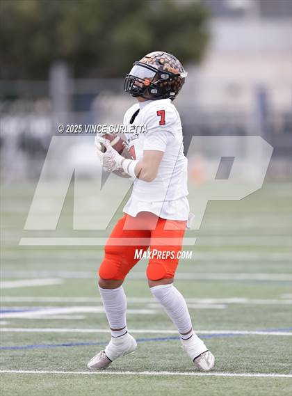 Thumbnail 2 in Dripping Springs @ Medina Valley (UIL 6A D2 Football Regional Playoff) photogallery.