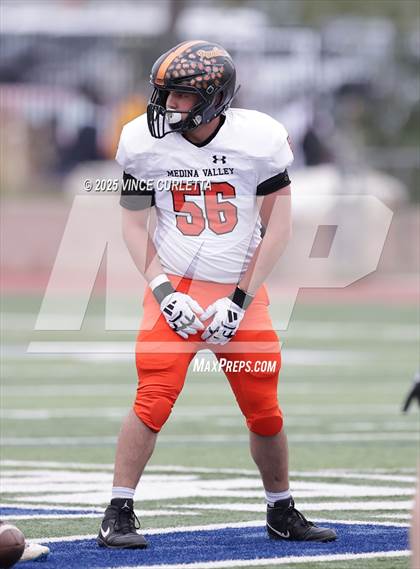 Thumbnail 1 in Dripping Springs @ Medina Valley (UIL 6A D2 Football Regional Playoff) photogallery.