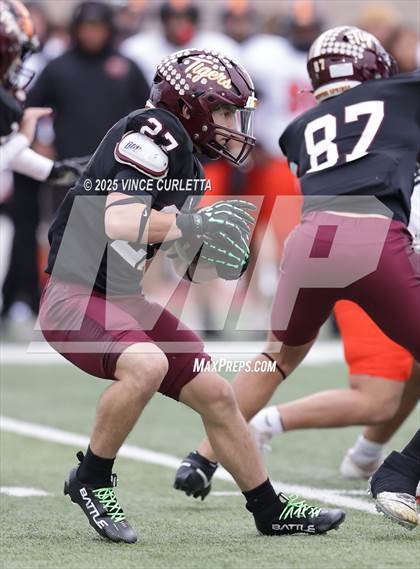 Thumbnail 2 in Dripping Springs @ Medina Valley (UIL 6A D2 Football Regional Playoff) photogallery.