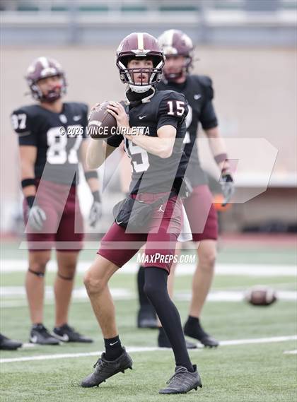 Thumbnail 1 in Dripping Springs @ Medina Valley (UIL 6A D2 Football Regional Playoff) photogallery.
