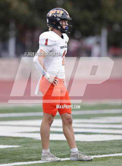 Thumbnail 3 in Dripping Springs @ Medina Valley (UIL 6A D2 Football Regional Playoff) photogallery.