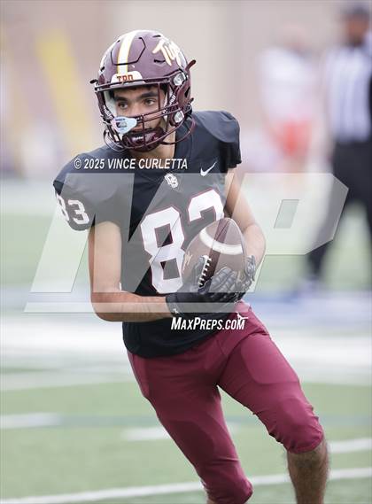 Thumbnail 1 in Dripping Springs @ Medina Valley (UIL 6A D2 Football Regional Playoff) photogallery.