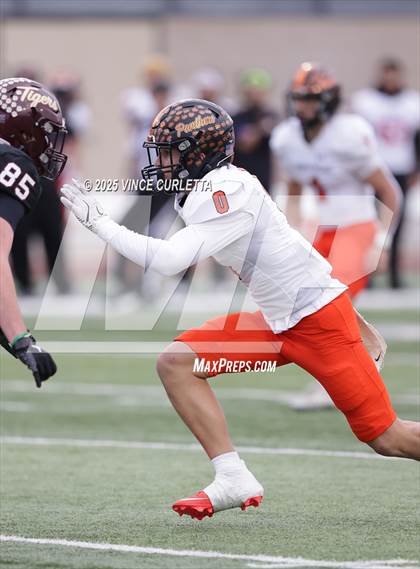 Thumbnail 3 in Dripping Springs @ Medina Valley (UIL 6A D2 Football Regional Playoff) photogallery.