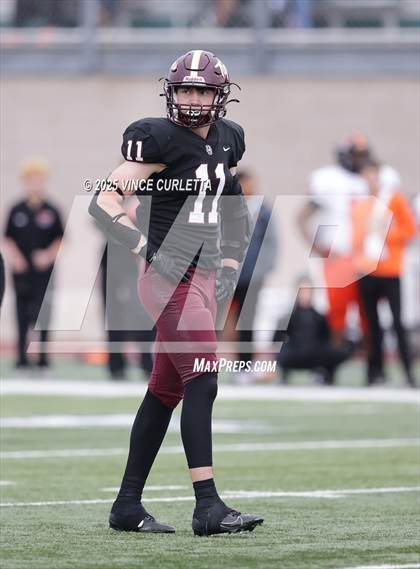 Thumbnail 1 in Dripping Springs @ Medina Valley (UIL 6A D2 Football Regional Playoff) photogallery.