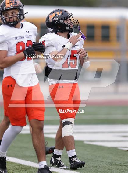 Thumbnail 2 in Dripping Springs @ Medina Valley (UIL 6A D2 Football Regional Playoff) photogallery.