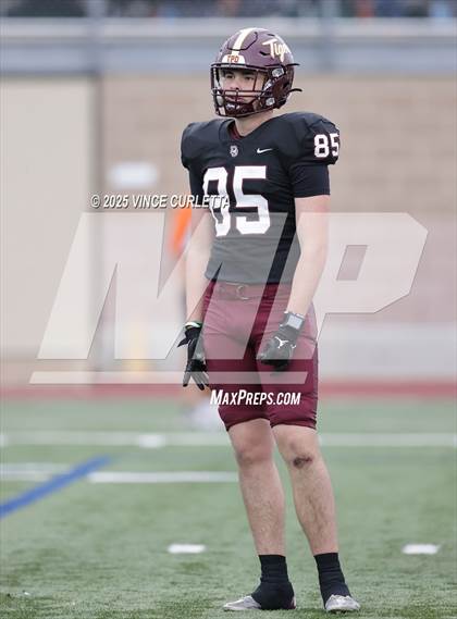 Thumbnail 2 in Dripping Springs @ Medina Valley (UIL 6A D2 Football Regional Playoff) photogallery.