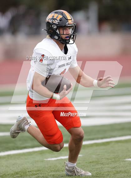 Thumbnail 1 in Dripping Springs @ Medina Valley (UIL 6A D2 Football Regional Playoff) photogallery.