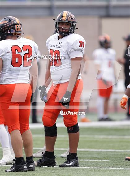 Thumbnail 1 in Dripping Springs @ Medina Valley (UIL 6A D2 Football Regional Playoff) photogallery.