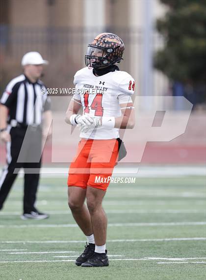 Thumbnail 2 in Dripping Springs @ Medina Valley (UIL 6A D2 Football Regional Playoff) photogallery.